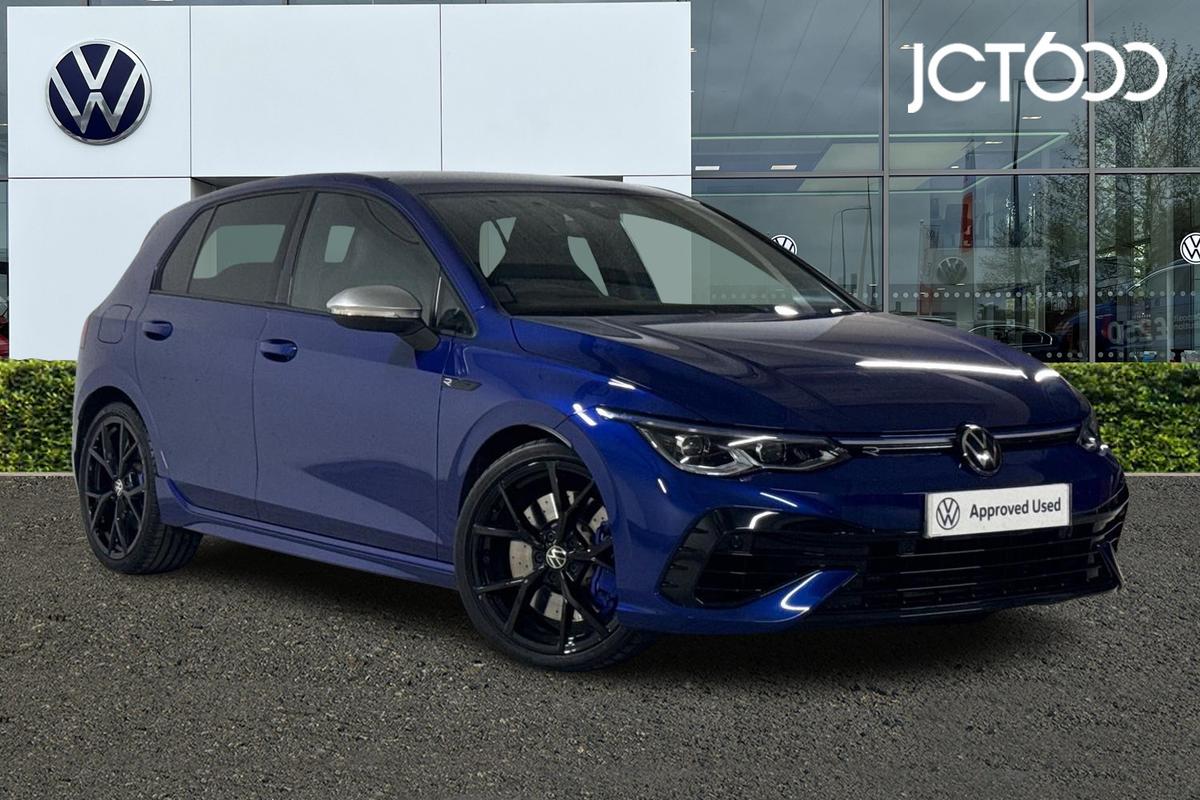 Main listing image - Volkswagen Golf