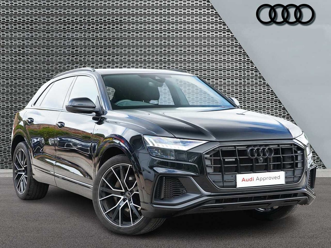 Main listing image - Audi Q8