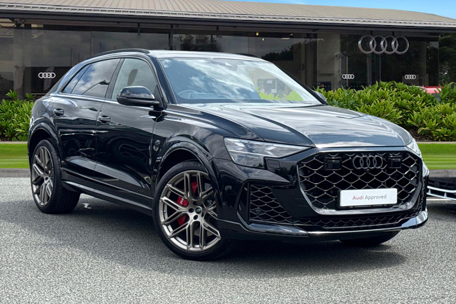 Main listing image - Audi RS Q8
