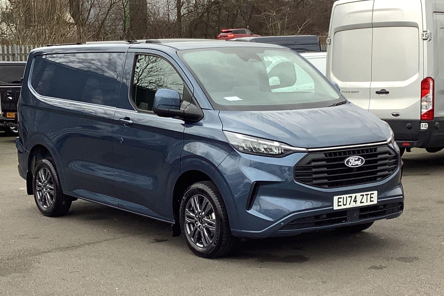 Main listing image - Ford Transit Custom