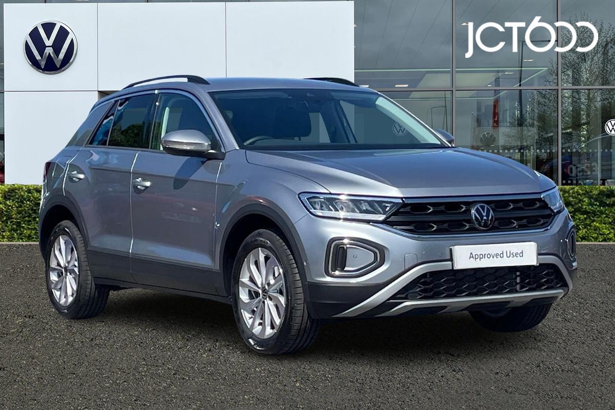 Main listing image - Volkswagen T-Roc