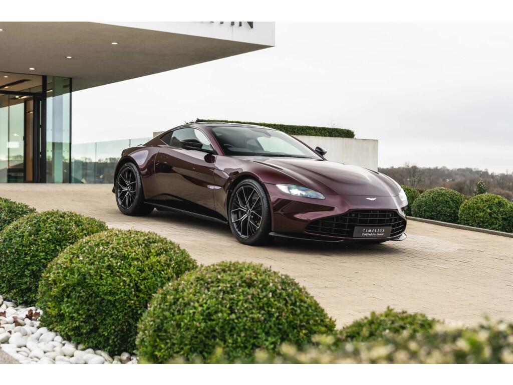 Main listing image - Aston Martin Vantage