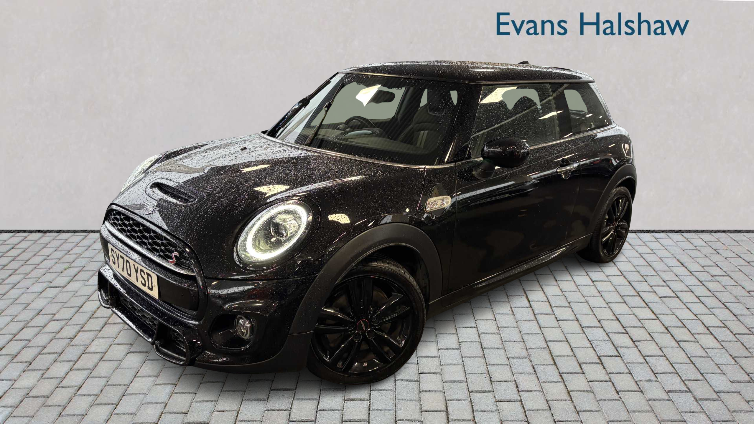 Main listing image - MINI Hatchback
