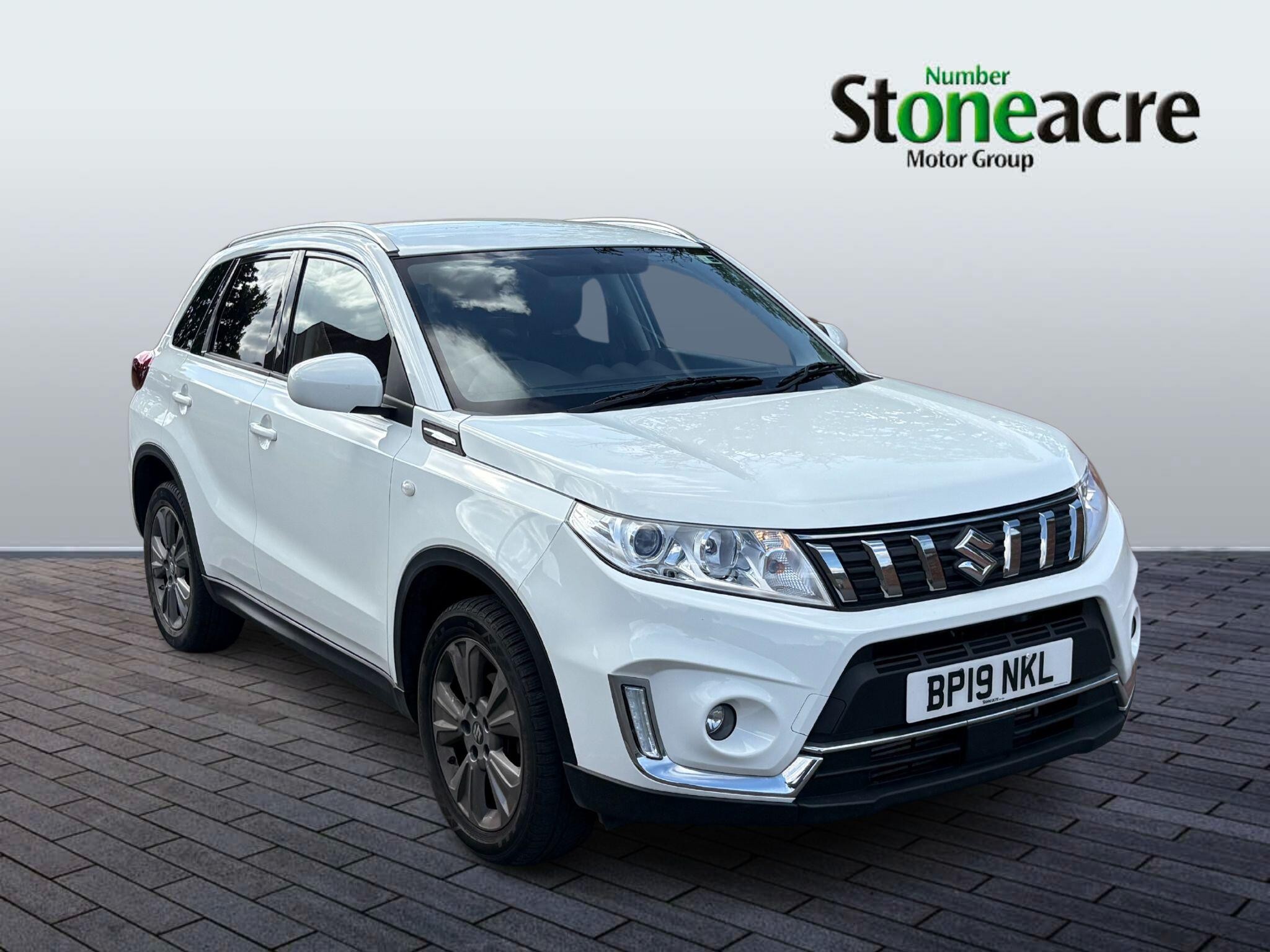 Main listing image - Suzuki Vitara