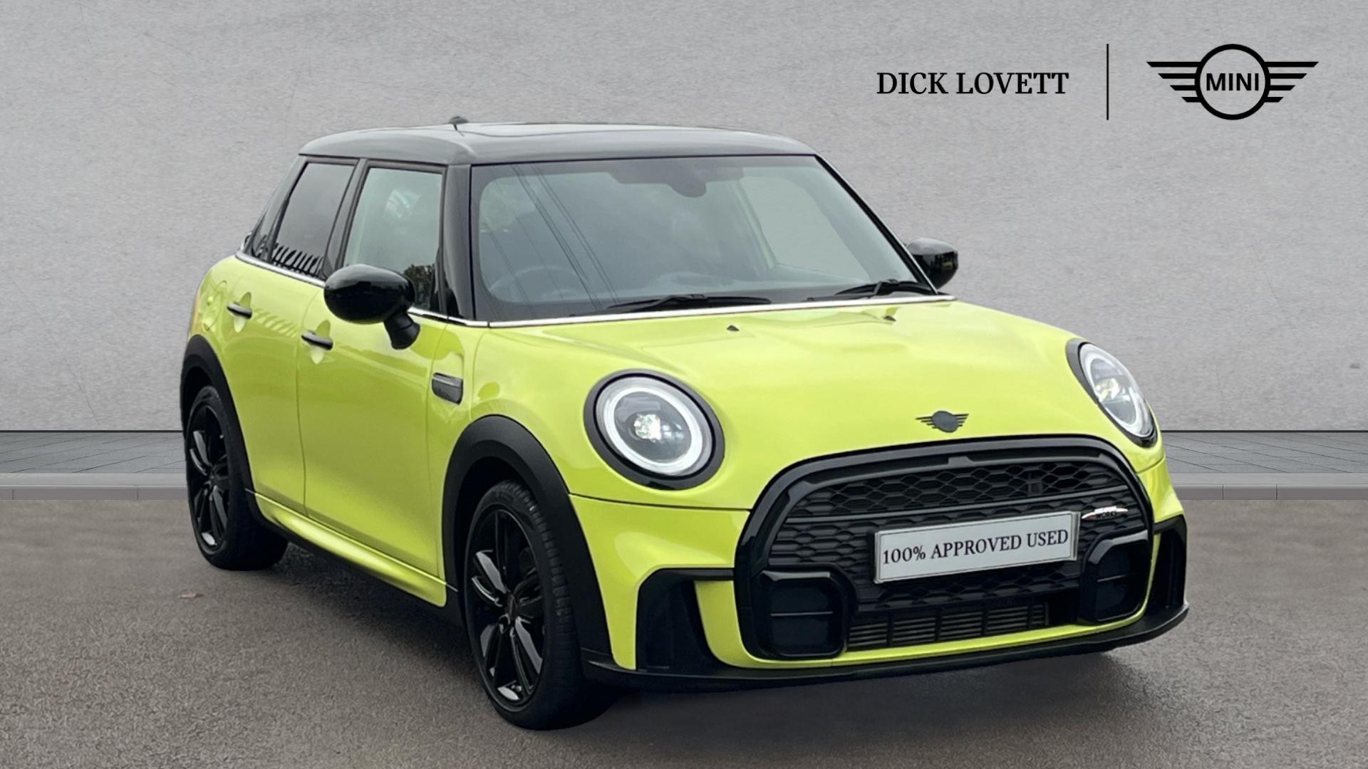 Main listing image - MINI Hatchback 5dr