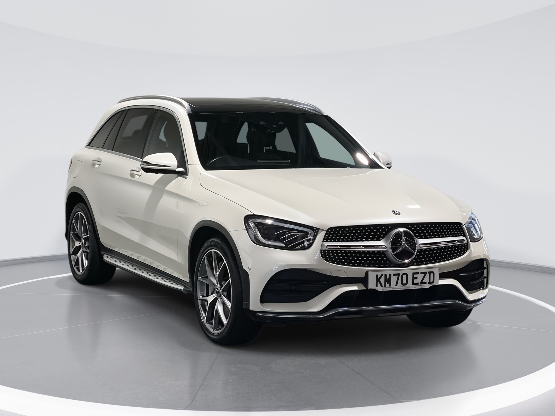 Main listing image - Mercedes-Benz GLC