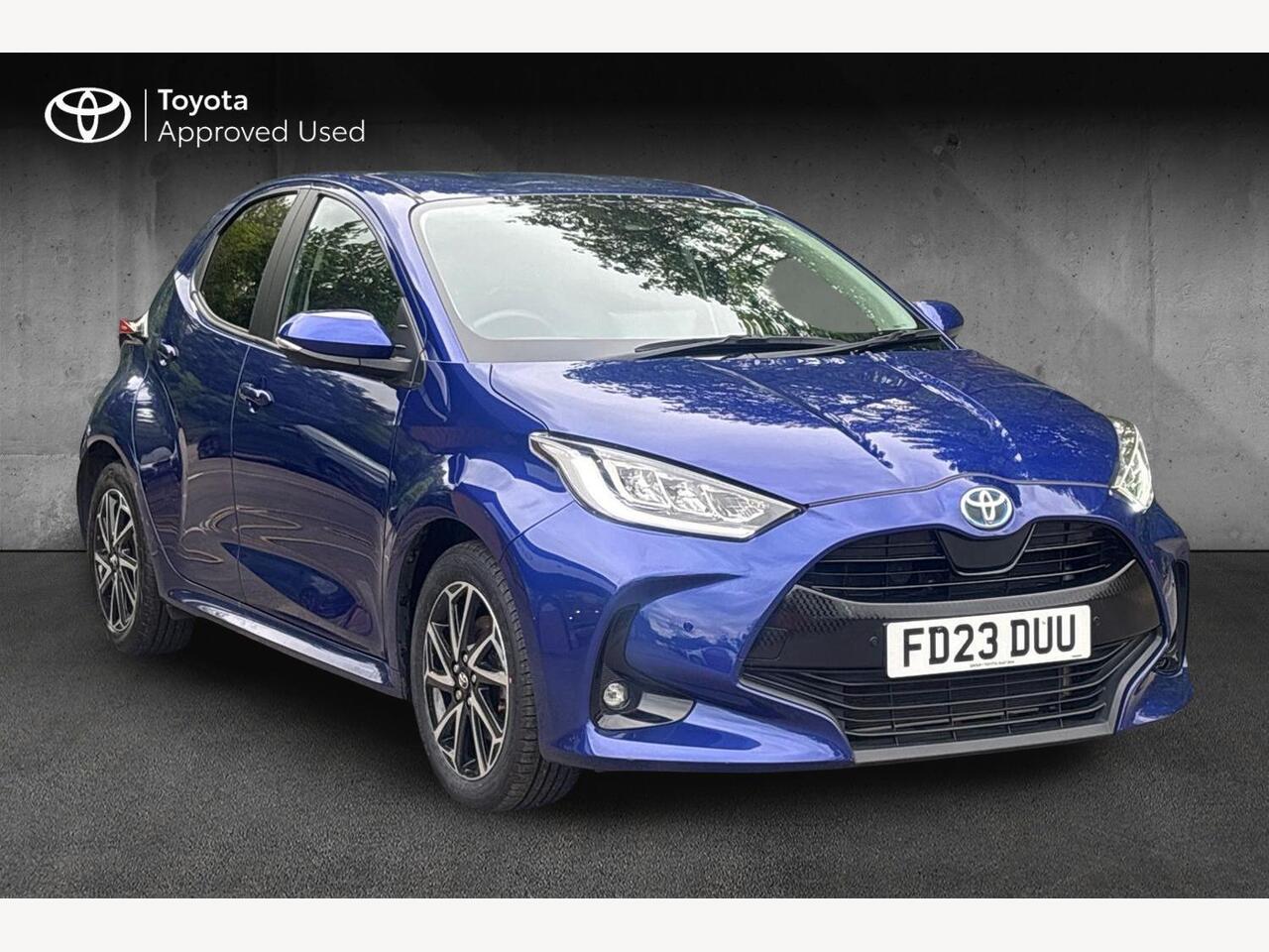 Main listing image - Toyota Yaris