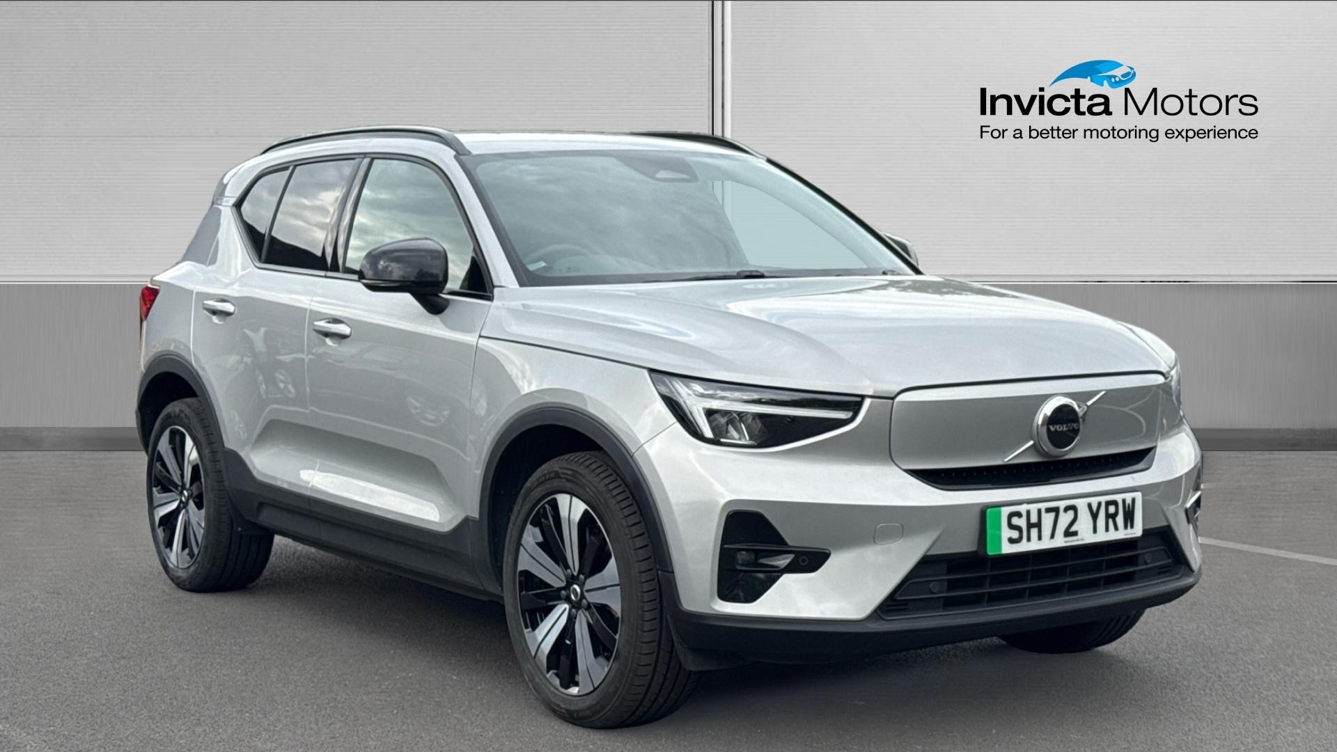 Main listing image - Volvo XC40 Recharge
