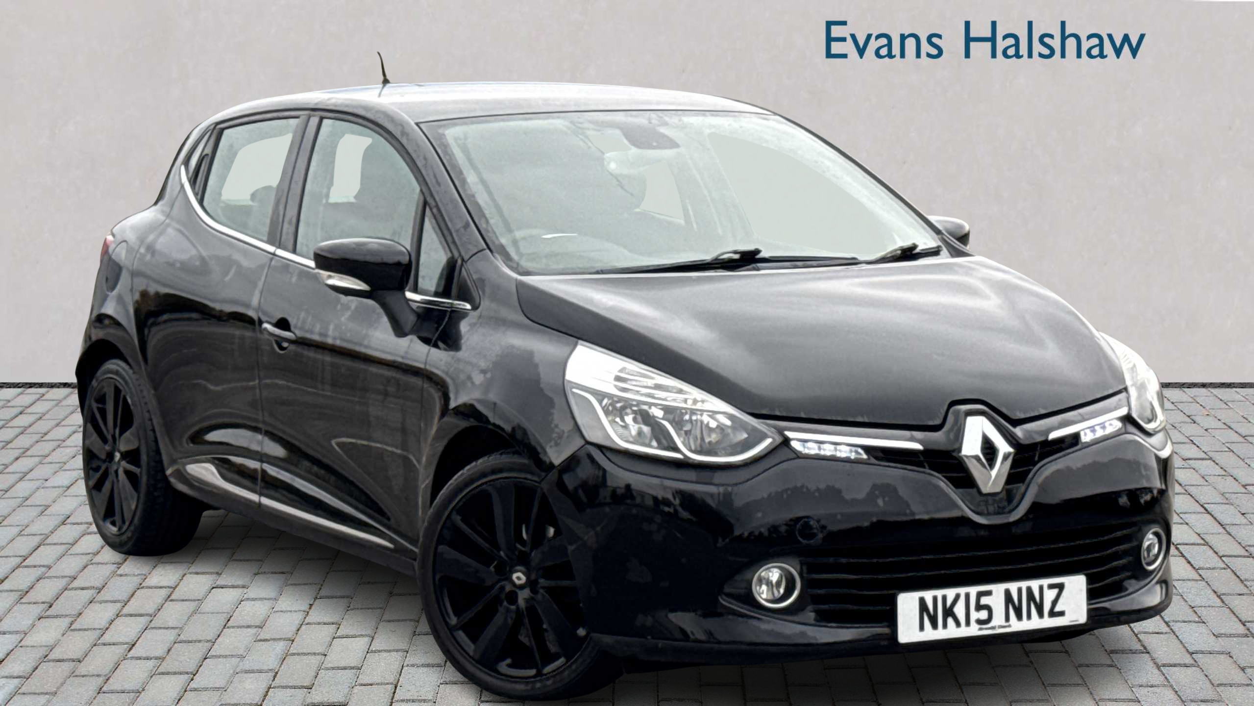 Main listing image - Renault Clio
