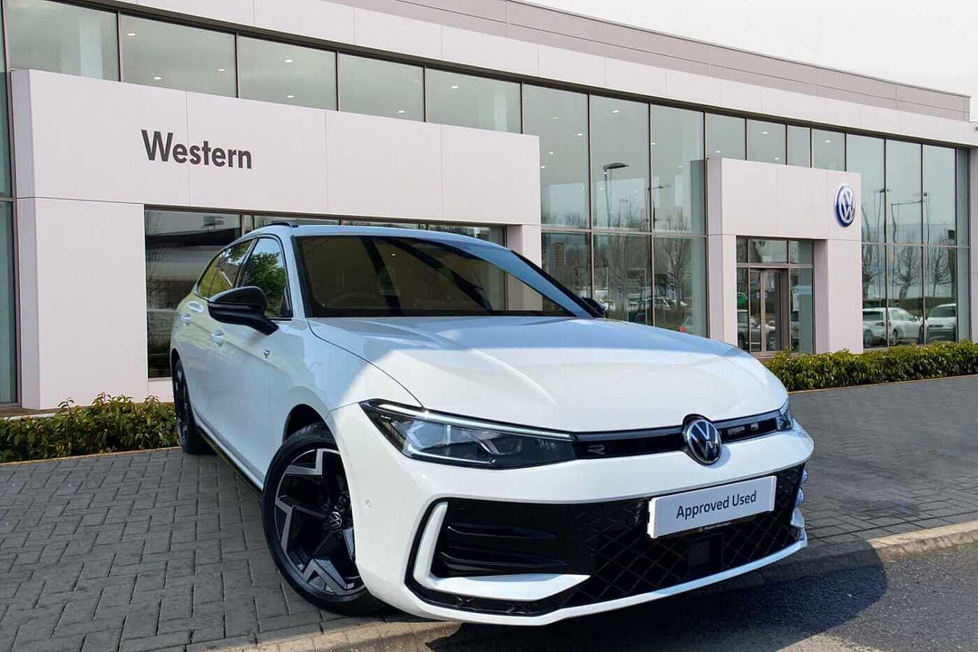 Main listing image - Volkswagen Passat Estate