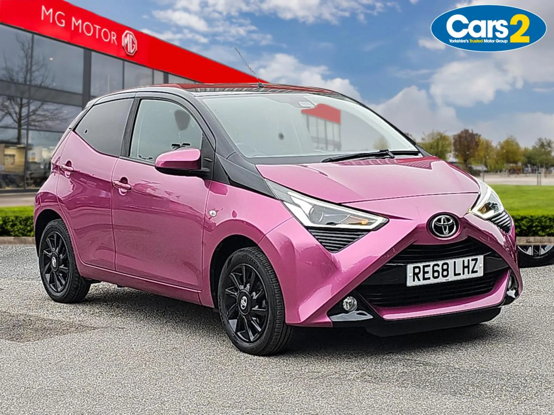 Main listing image - Toyota Aygo
