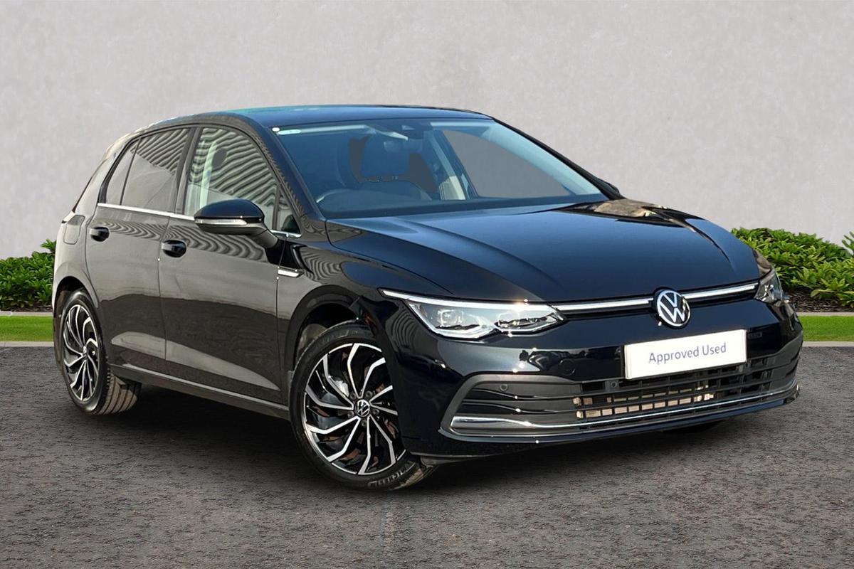 Main listing image - Volkswagen Golf