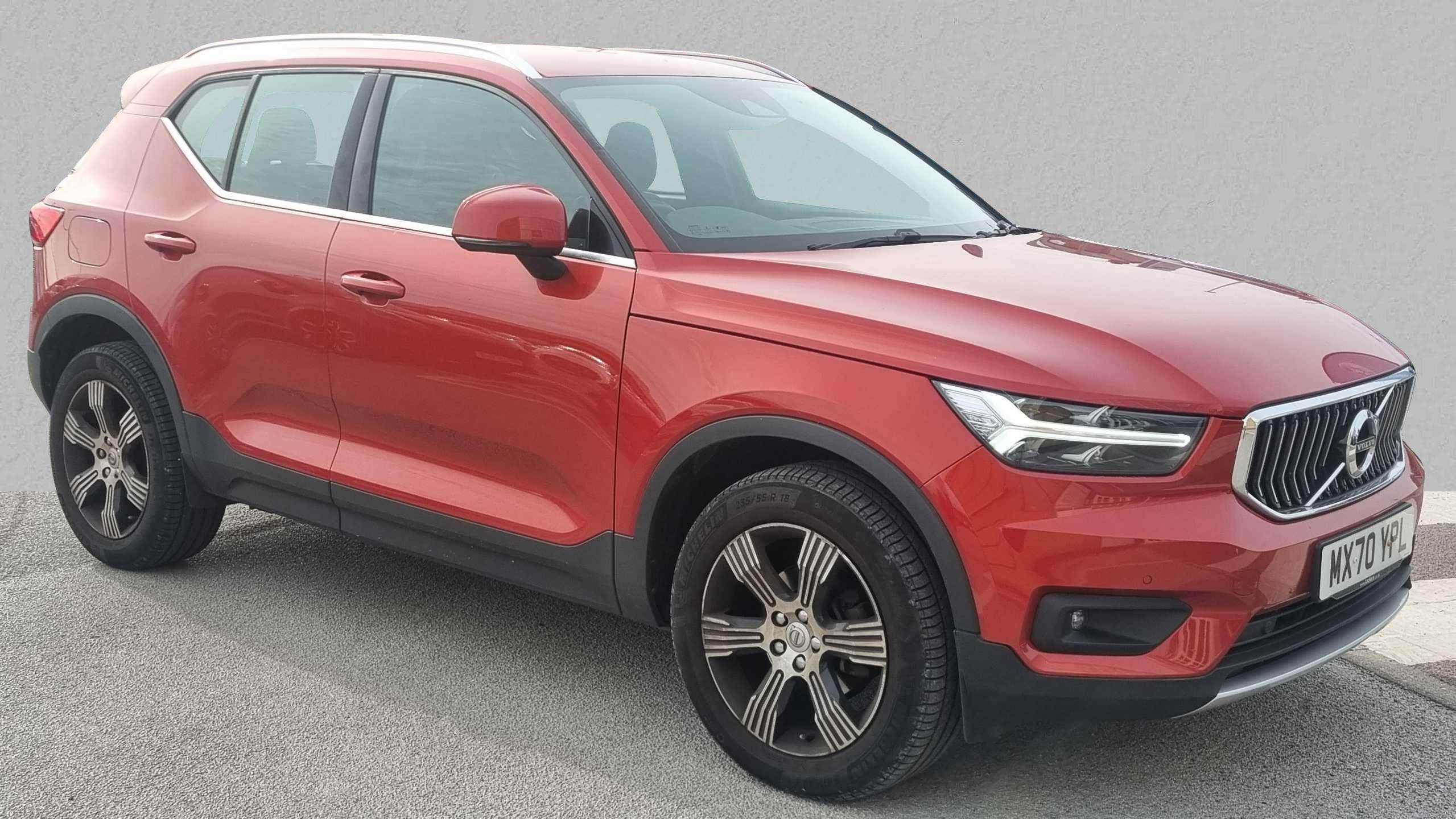 Main listing image - Volvo XC40