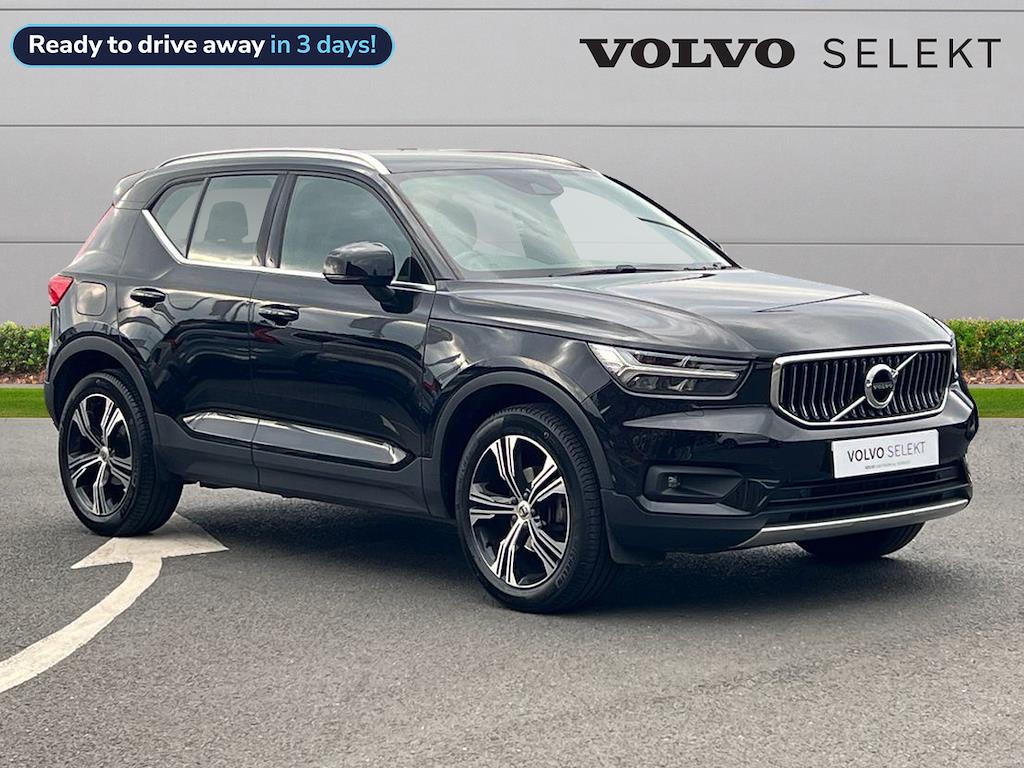 Main listing image - Volvo XC40