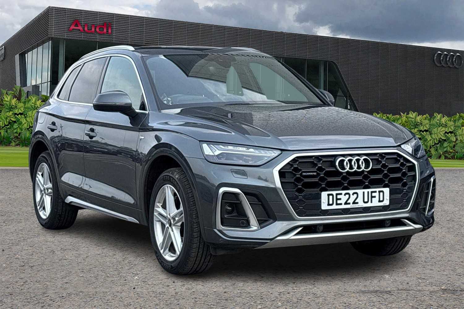 Main listing image - Audi Q5