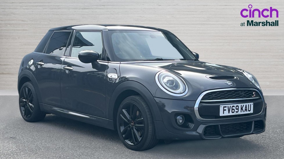 Main listing image - MINI Hatchback 5dr