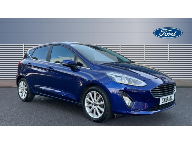 Main listing image - Ford Fiesta