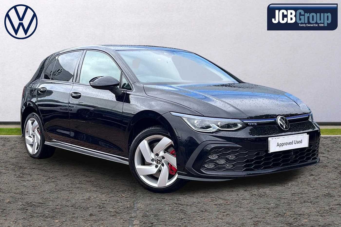 Main listing image - Volkswagen Golf GTE