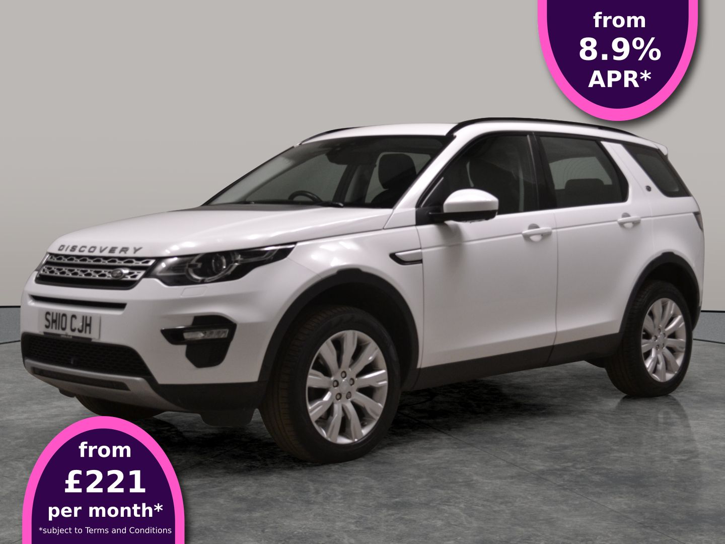 Main listing image - Land Rover Discovery Sport