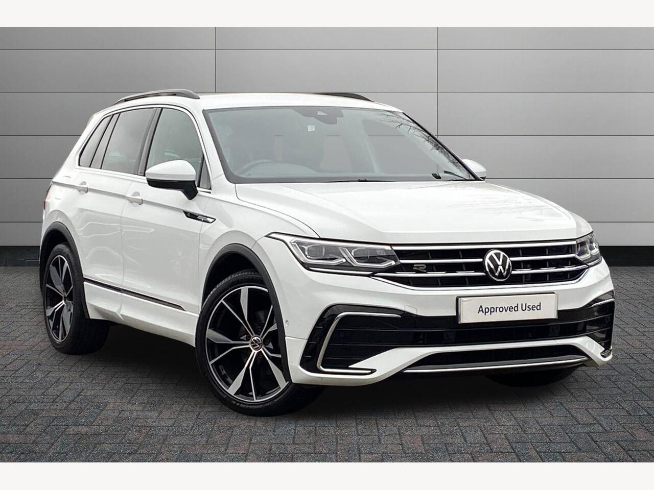 Main listing image - Volkswagen Tiguan