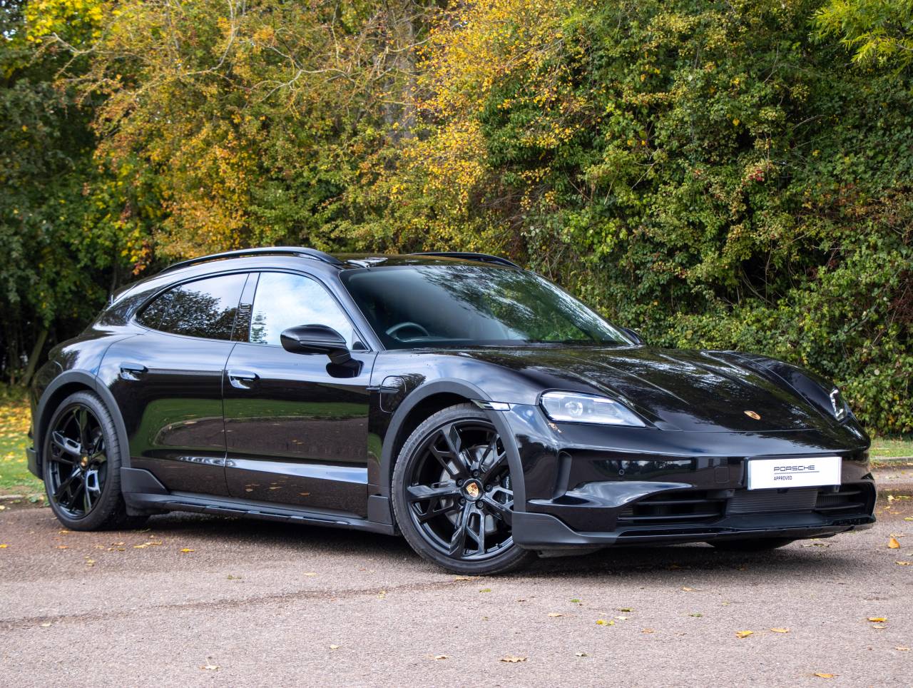 Main listing image - Porsche Taycan