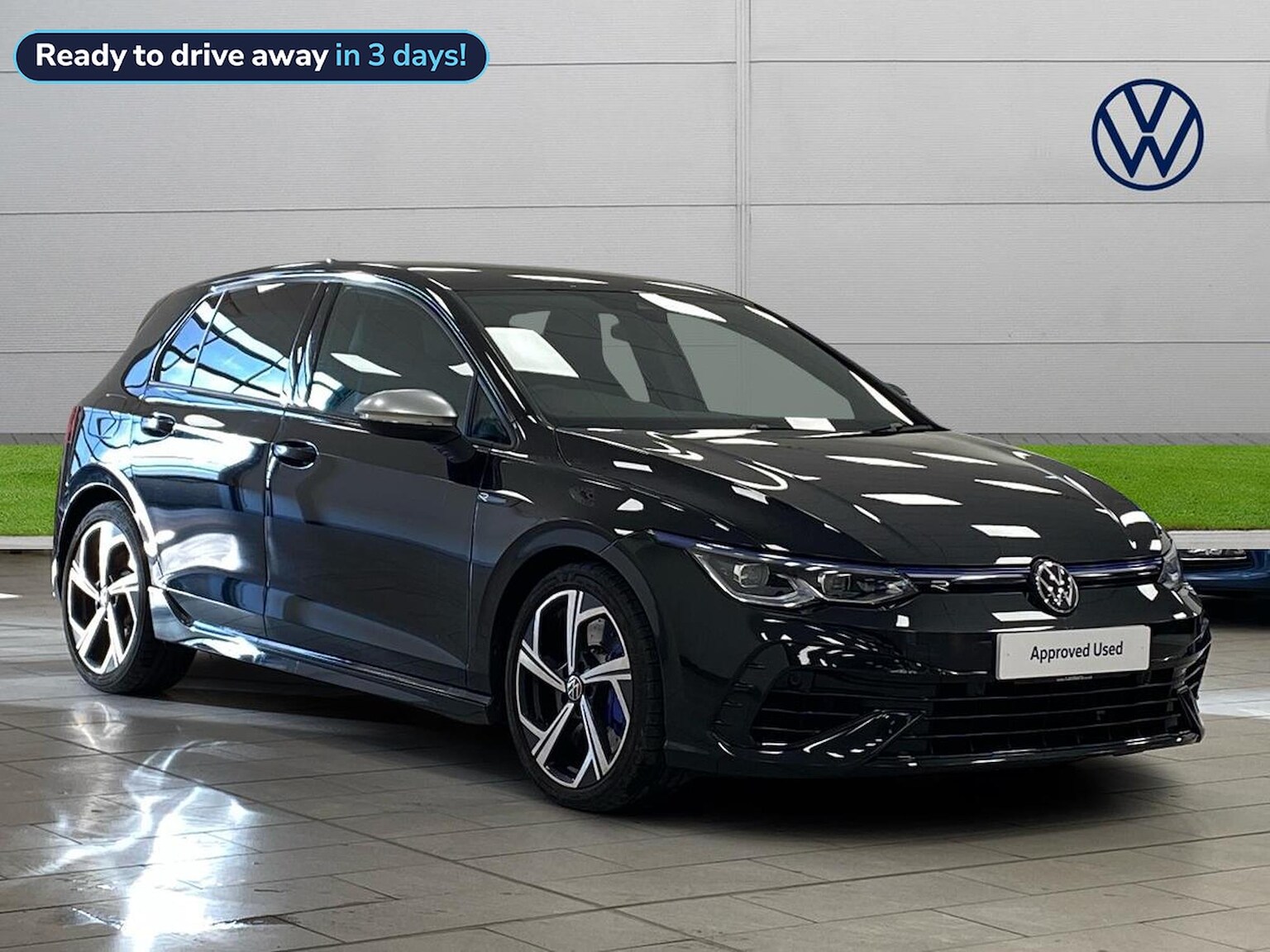 Main listing image - Volkswagen Golf R