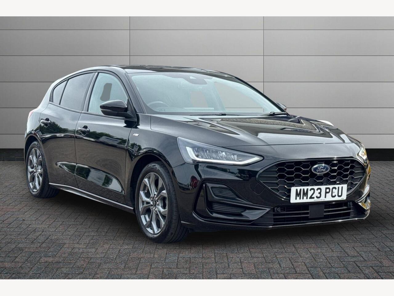 Main listing image - Ford Focus