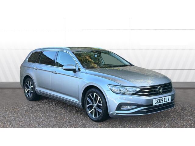 Main listing image - Volkswagen Passat