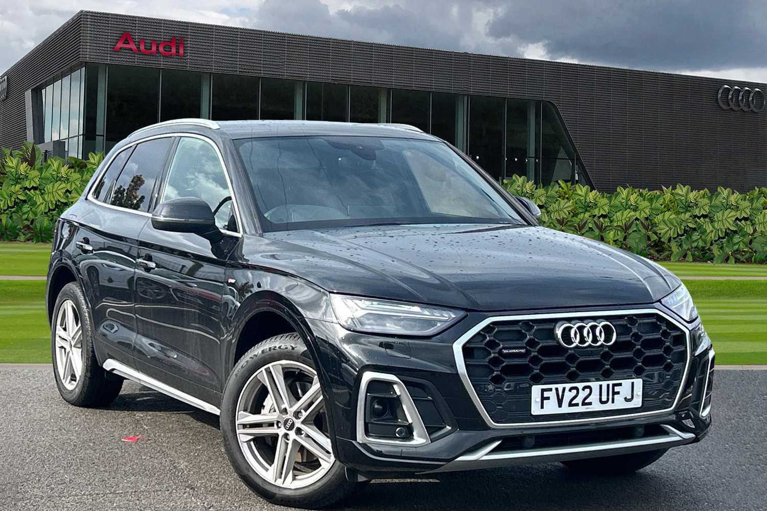 Main listing image - Audi Q5