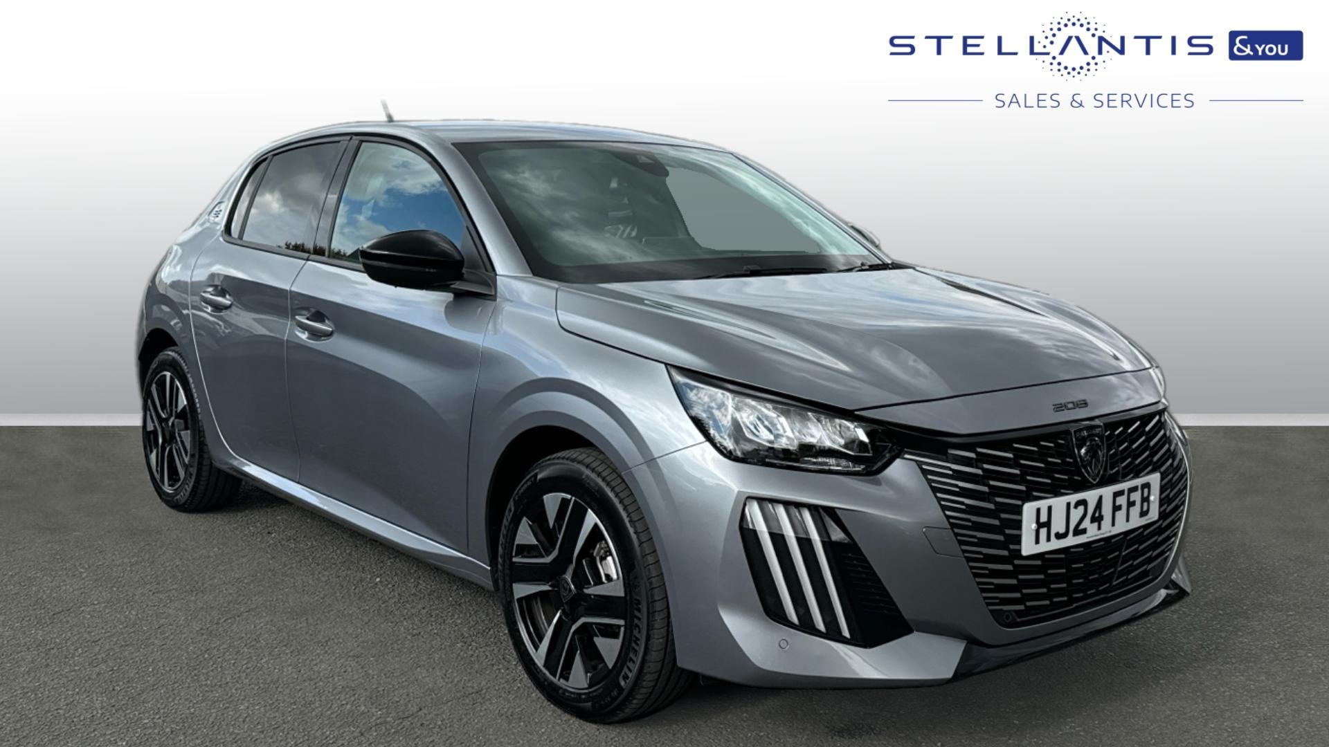 Main listing image - Peugeot e-208