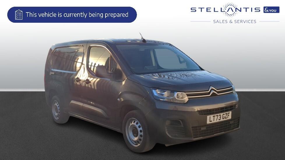 Main listing image - Citroen Berlingo Van