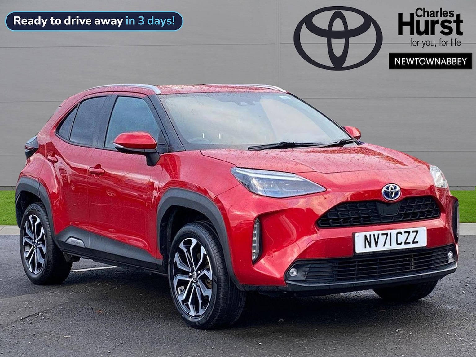 Main listing image - Toyota Yaris Cross