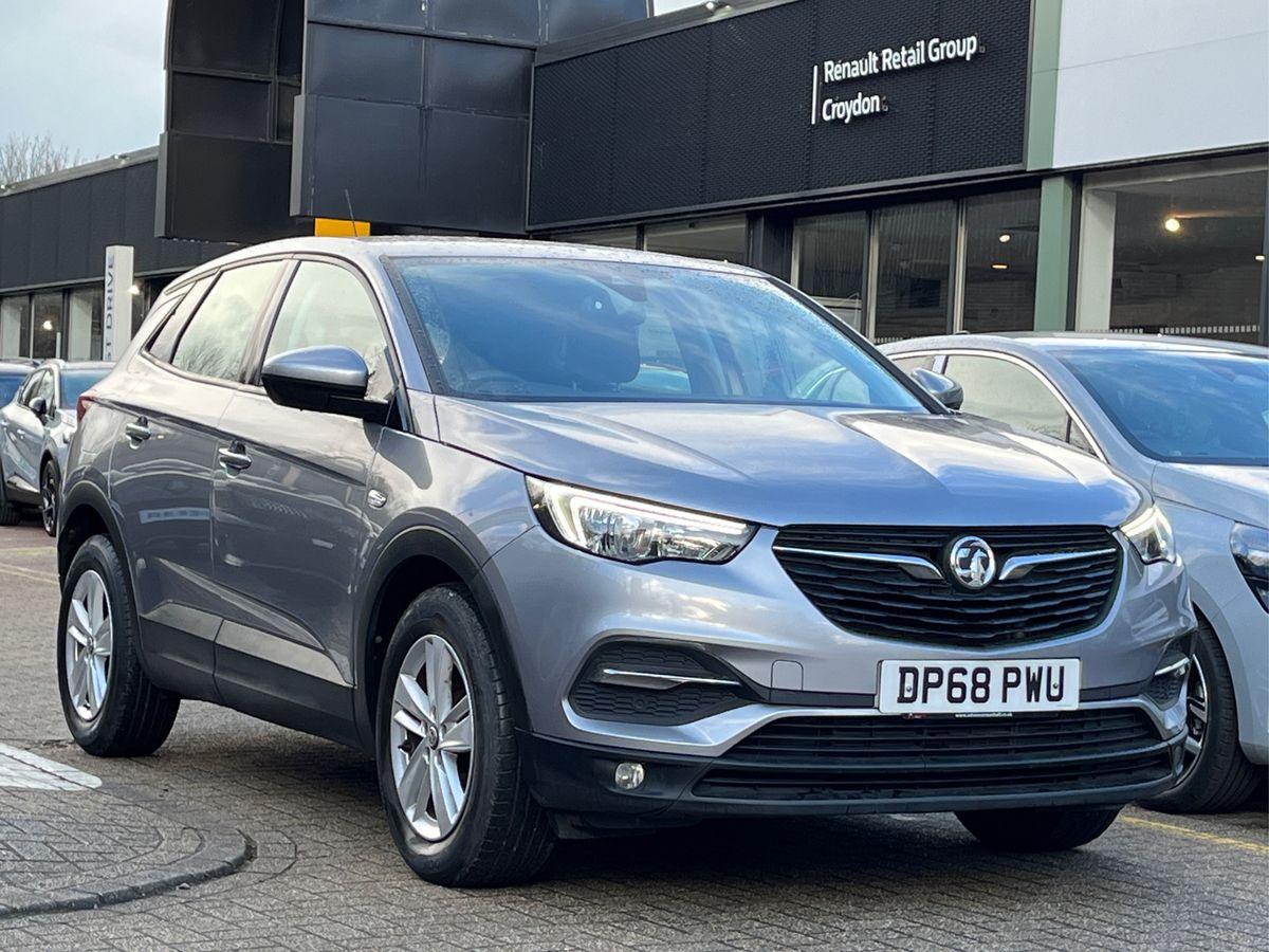 Main listing image - Vauxhall Grandland X