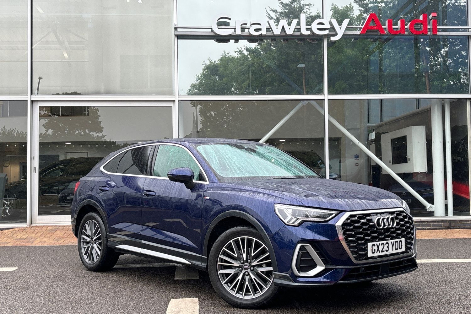 Main listing image - Audi Q3