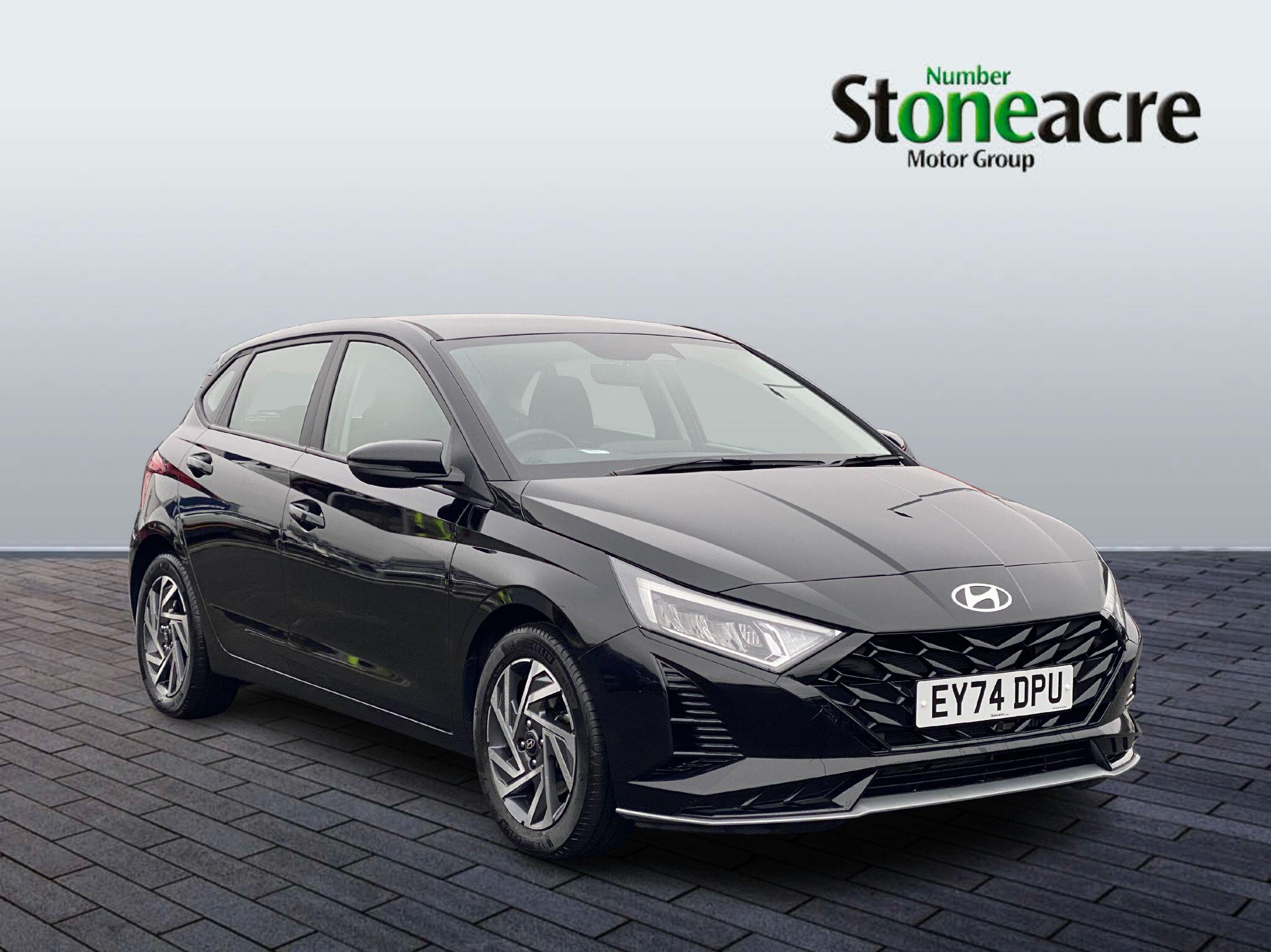 Main listing image - Hyundai i20