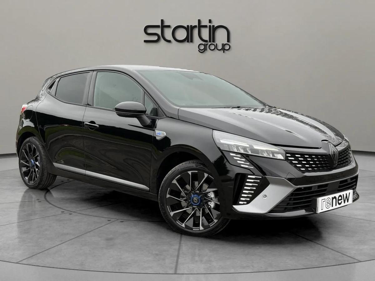 Main listing image - Renault Clio