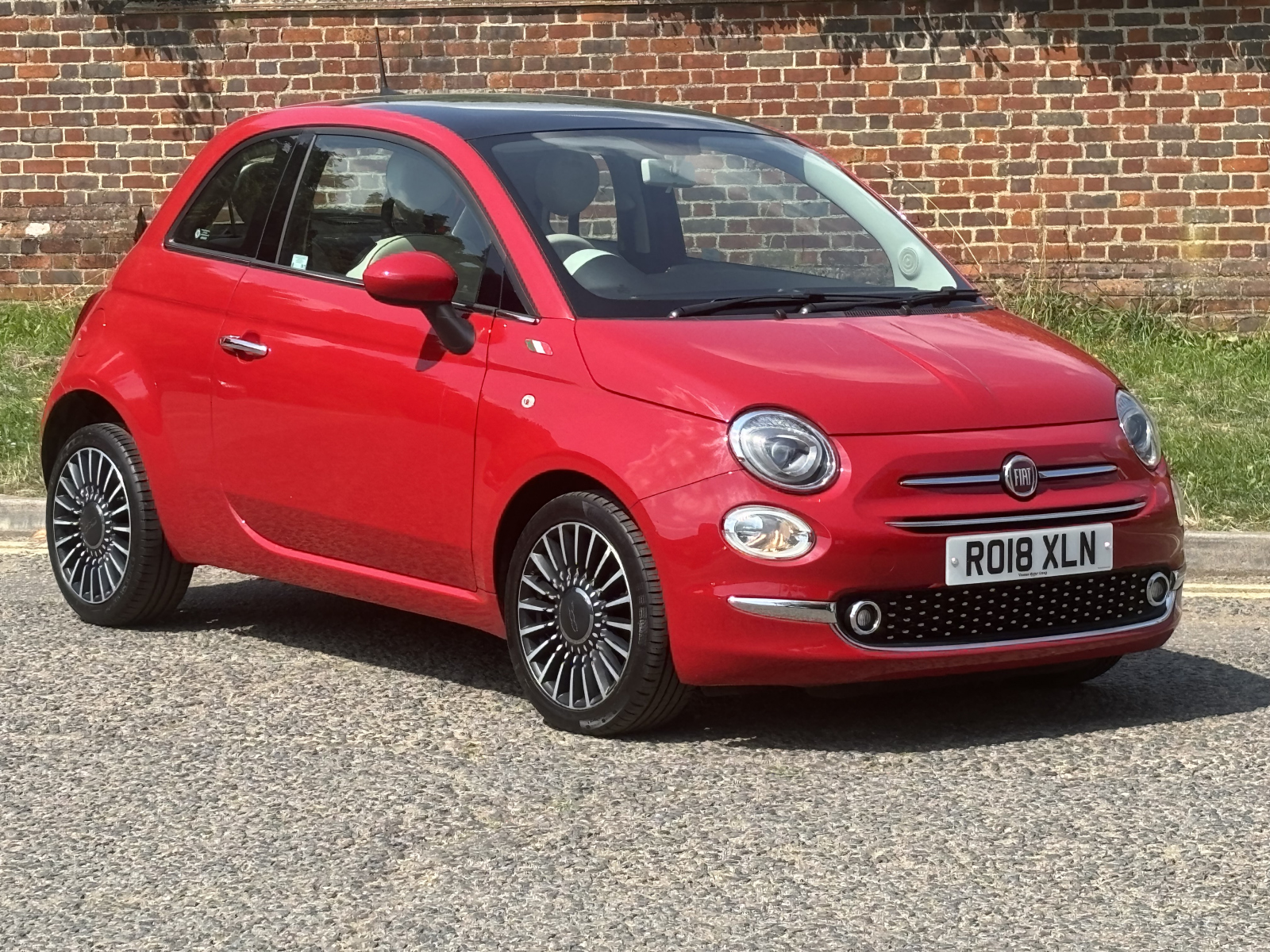 Main listing image - Fiat 500