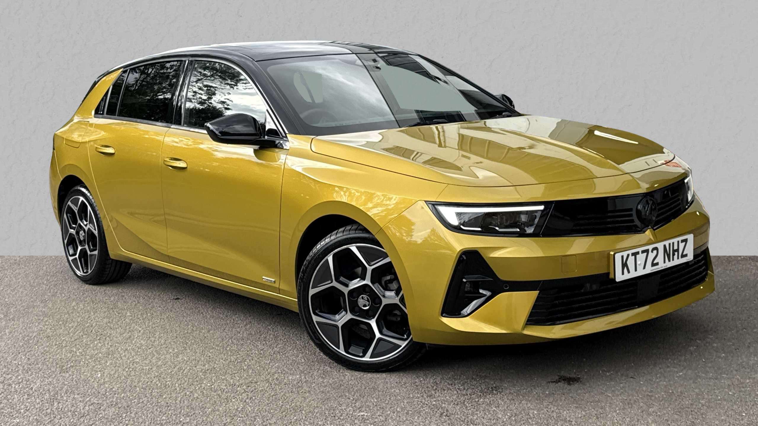 Main listing image - Vauxhall Astra
