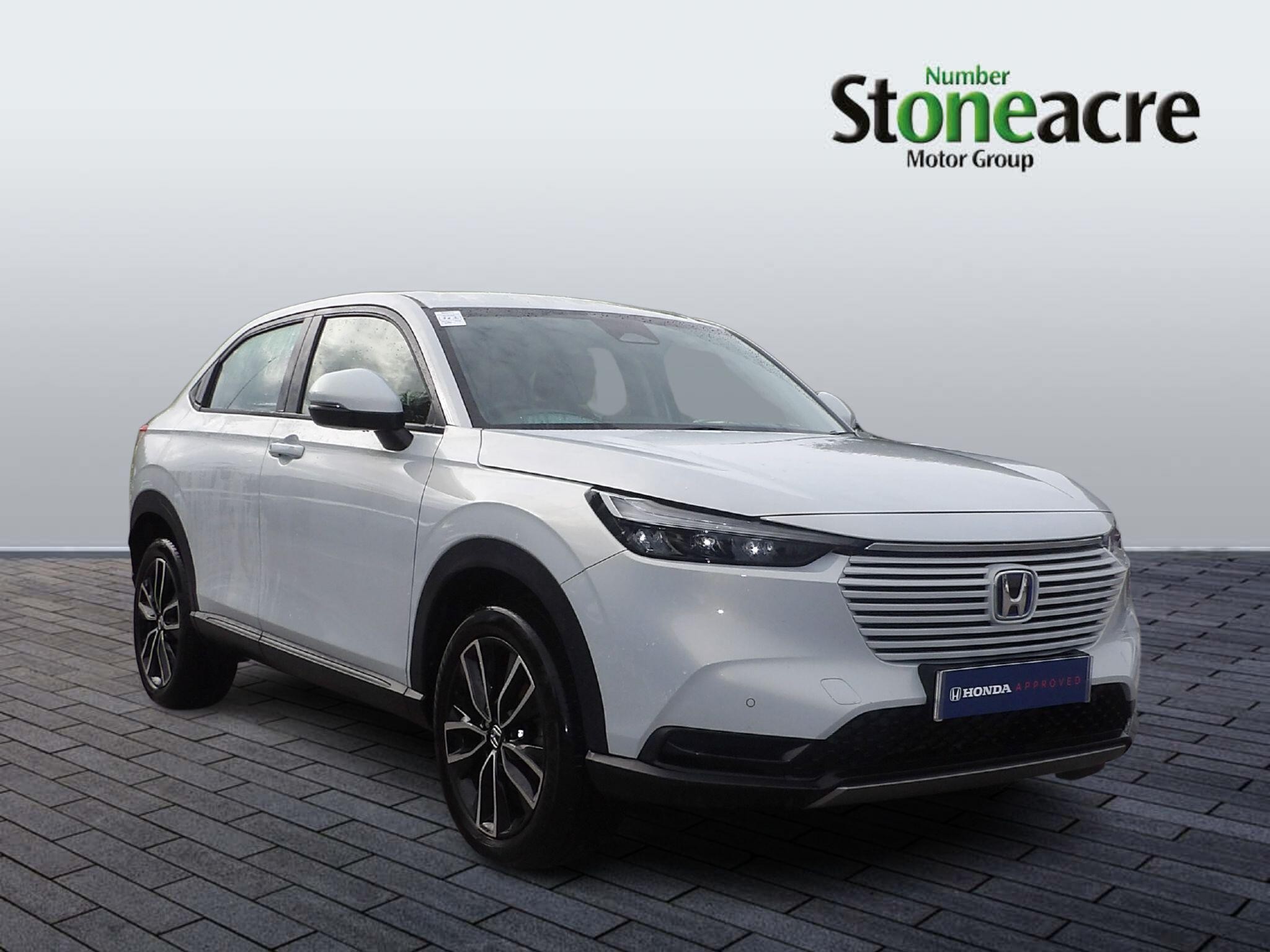 Main listing image - Honda HR-V