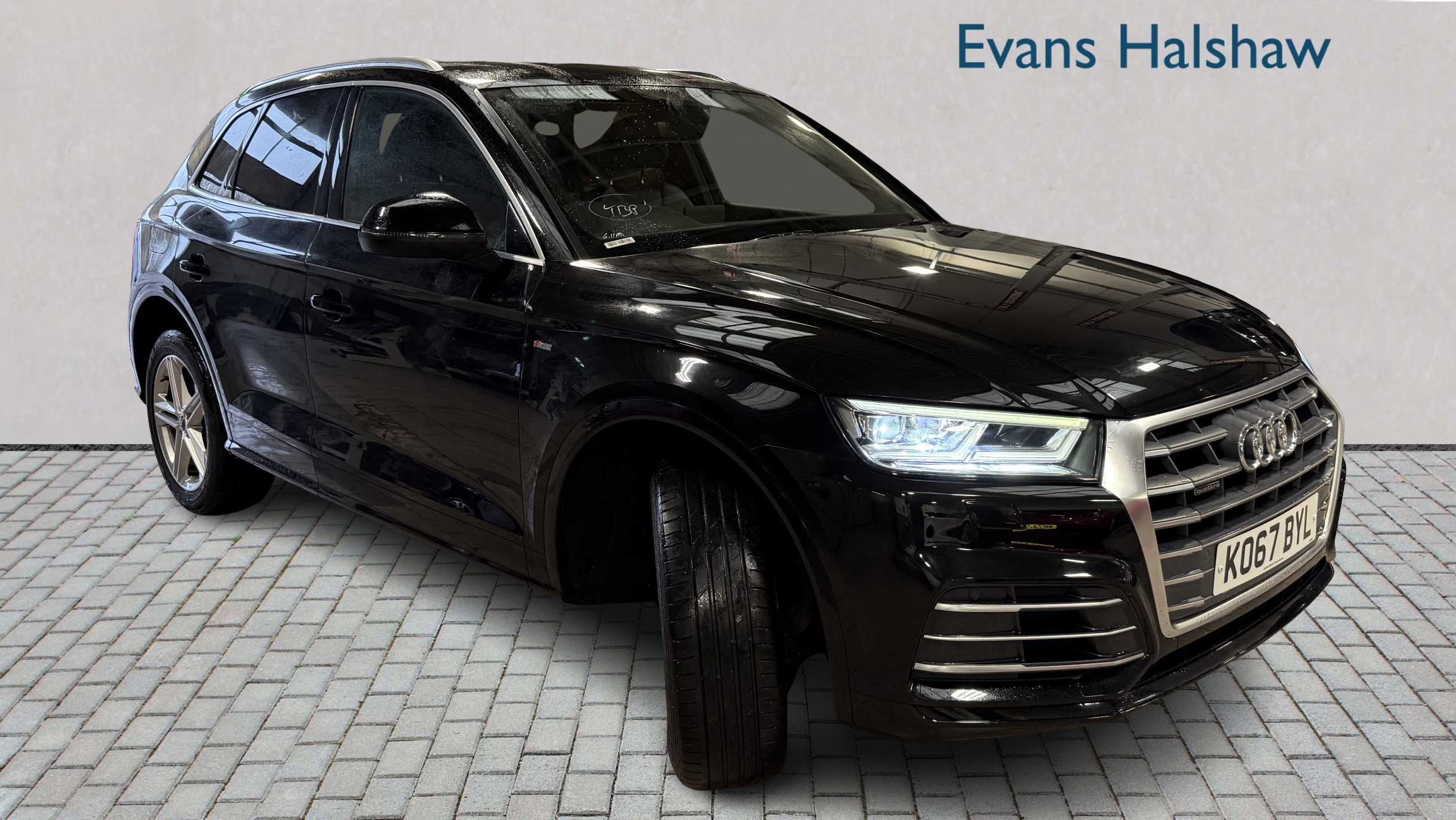 Main listing image - Audi Q5