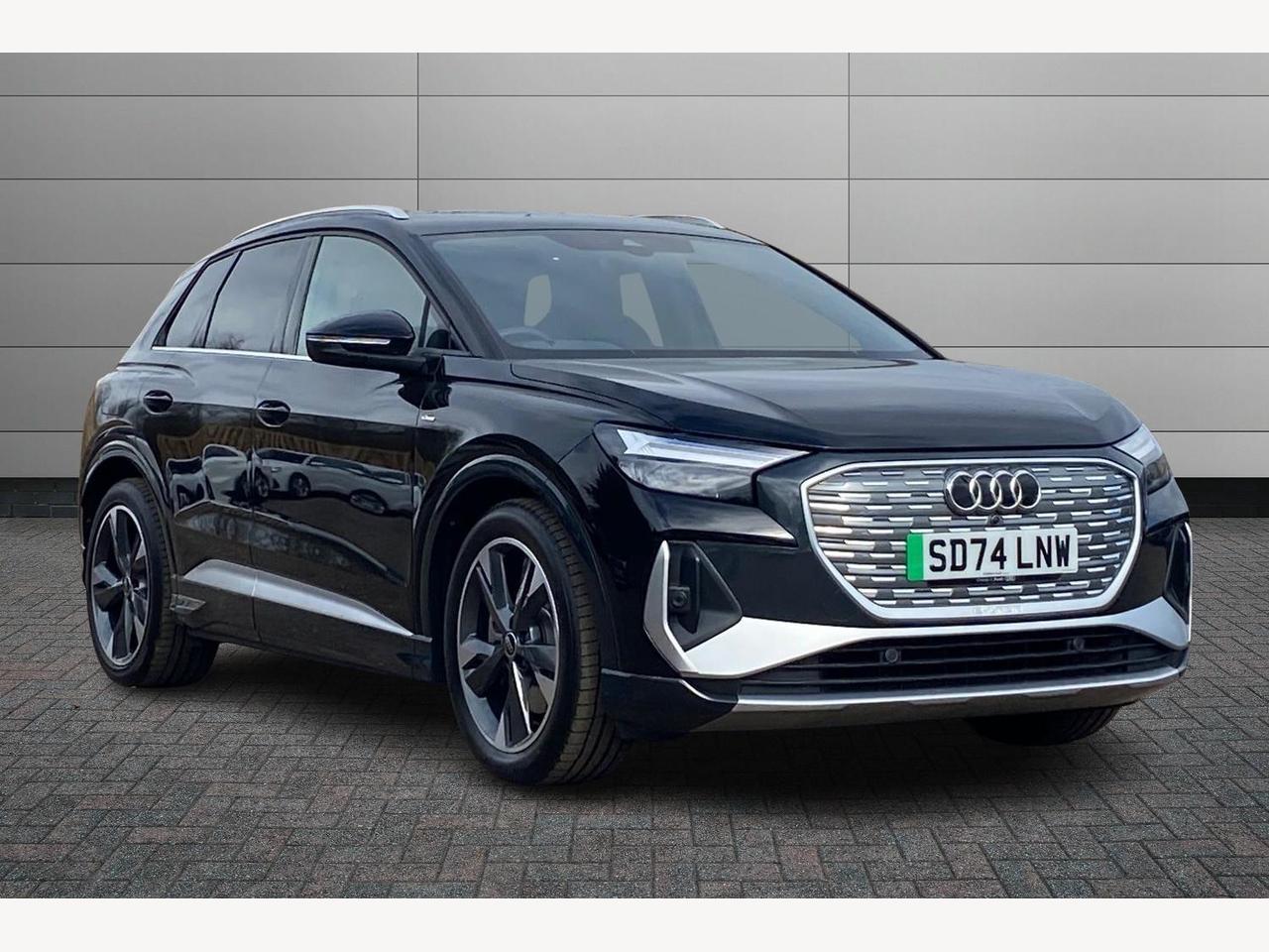 Main listing image - Audi Q4