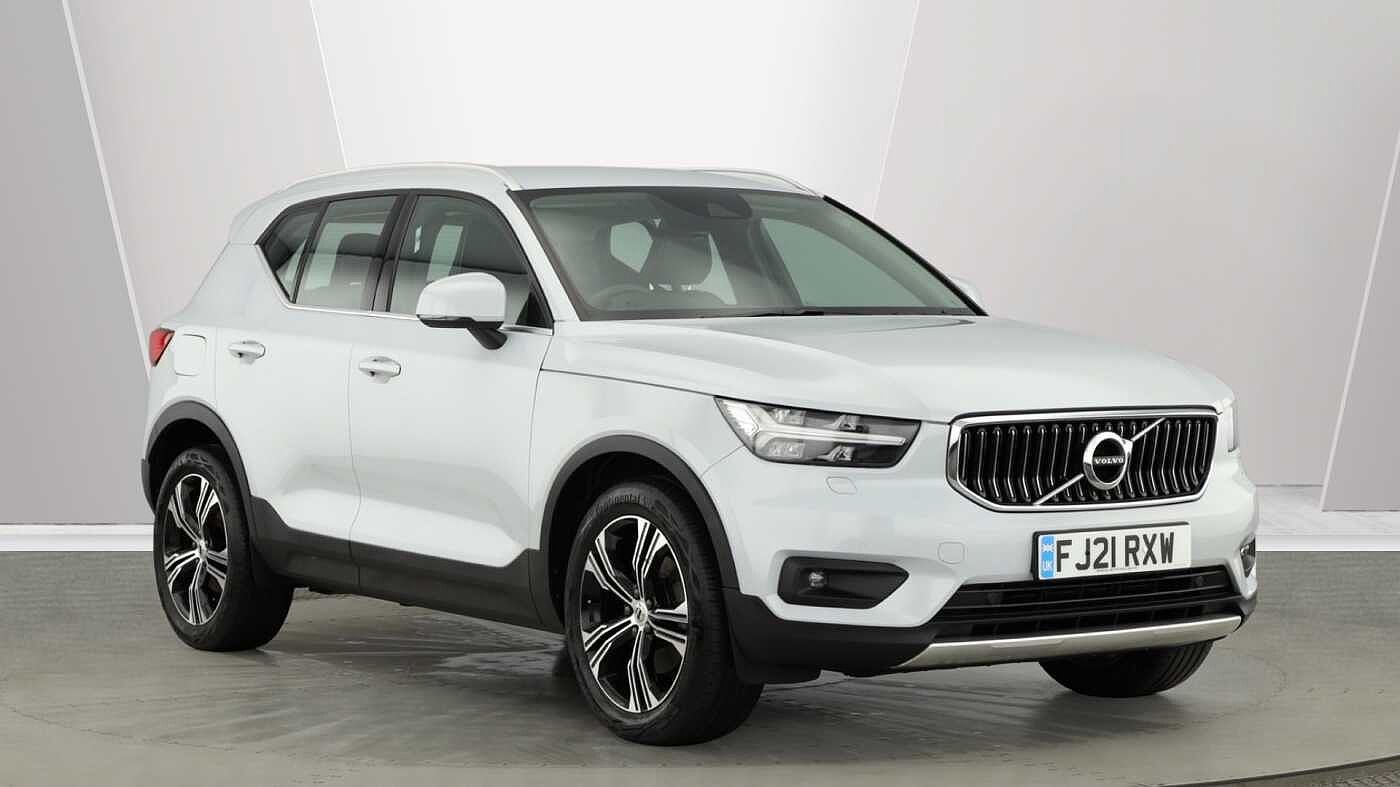 Main listing image - Volvo XC40