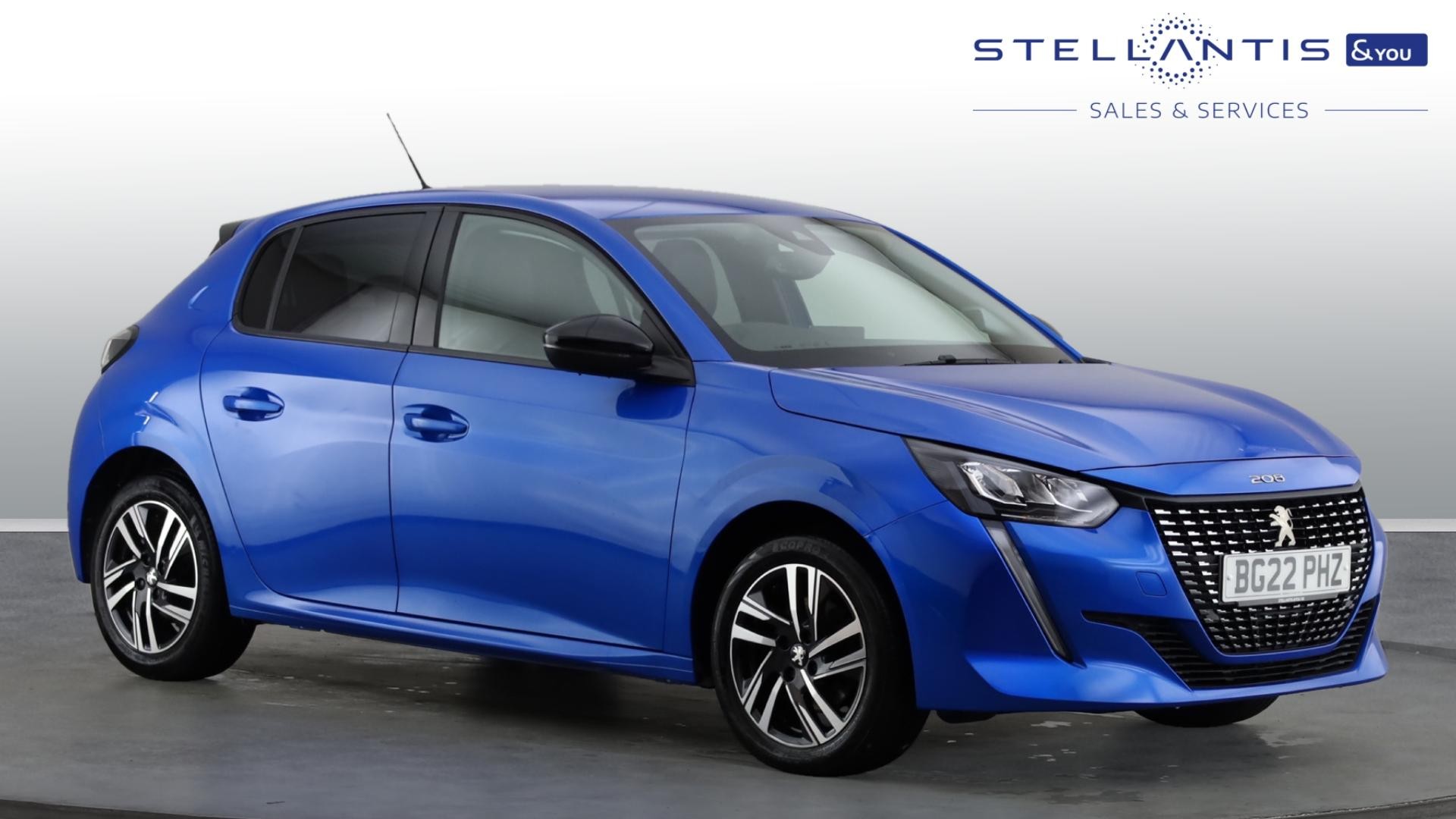 Main listing image - Peugeot 208