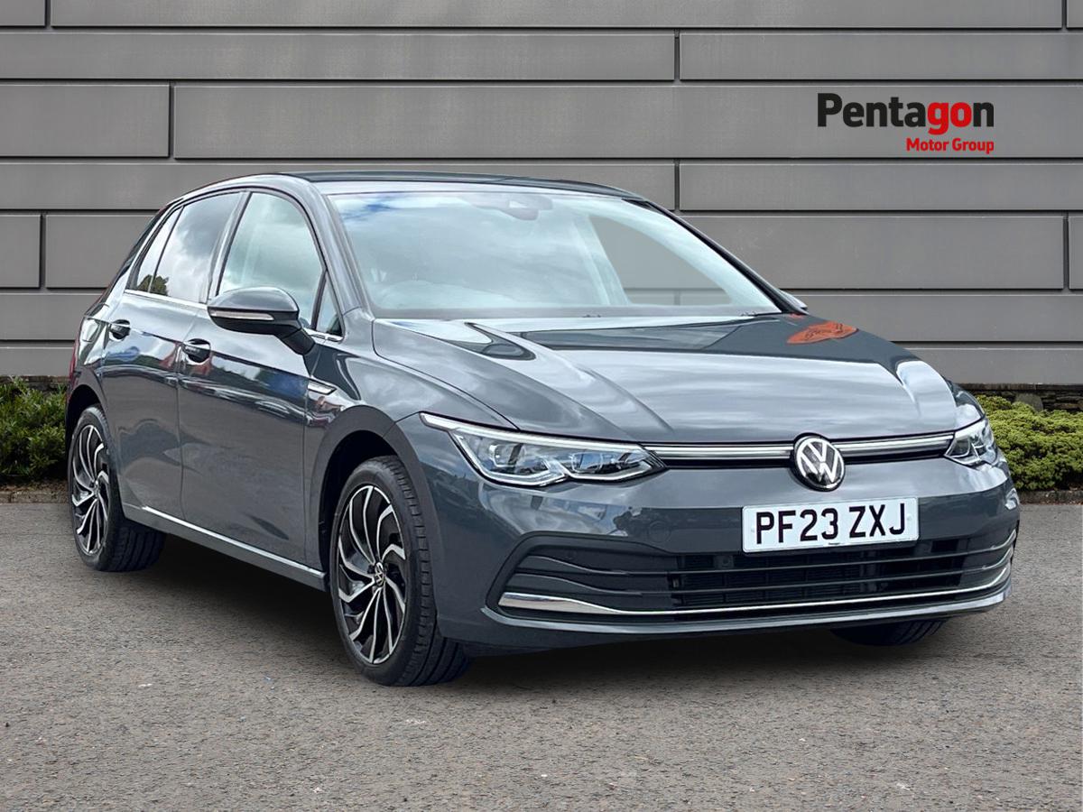 Main listing image - Volkswagen Golf