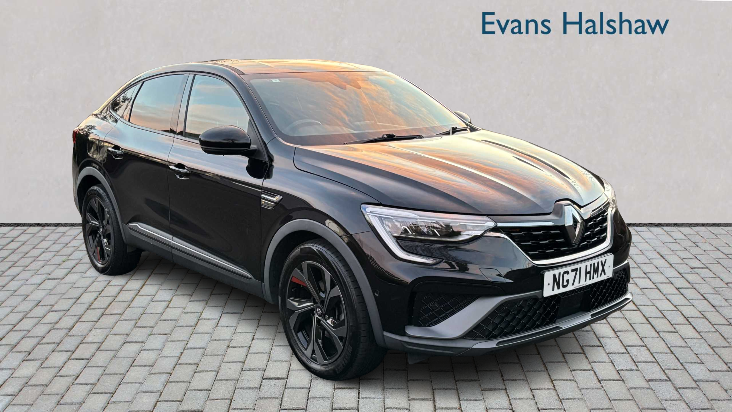 Main listing image - Renault Arkana