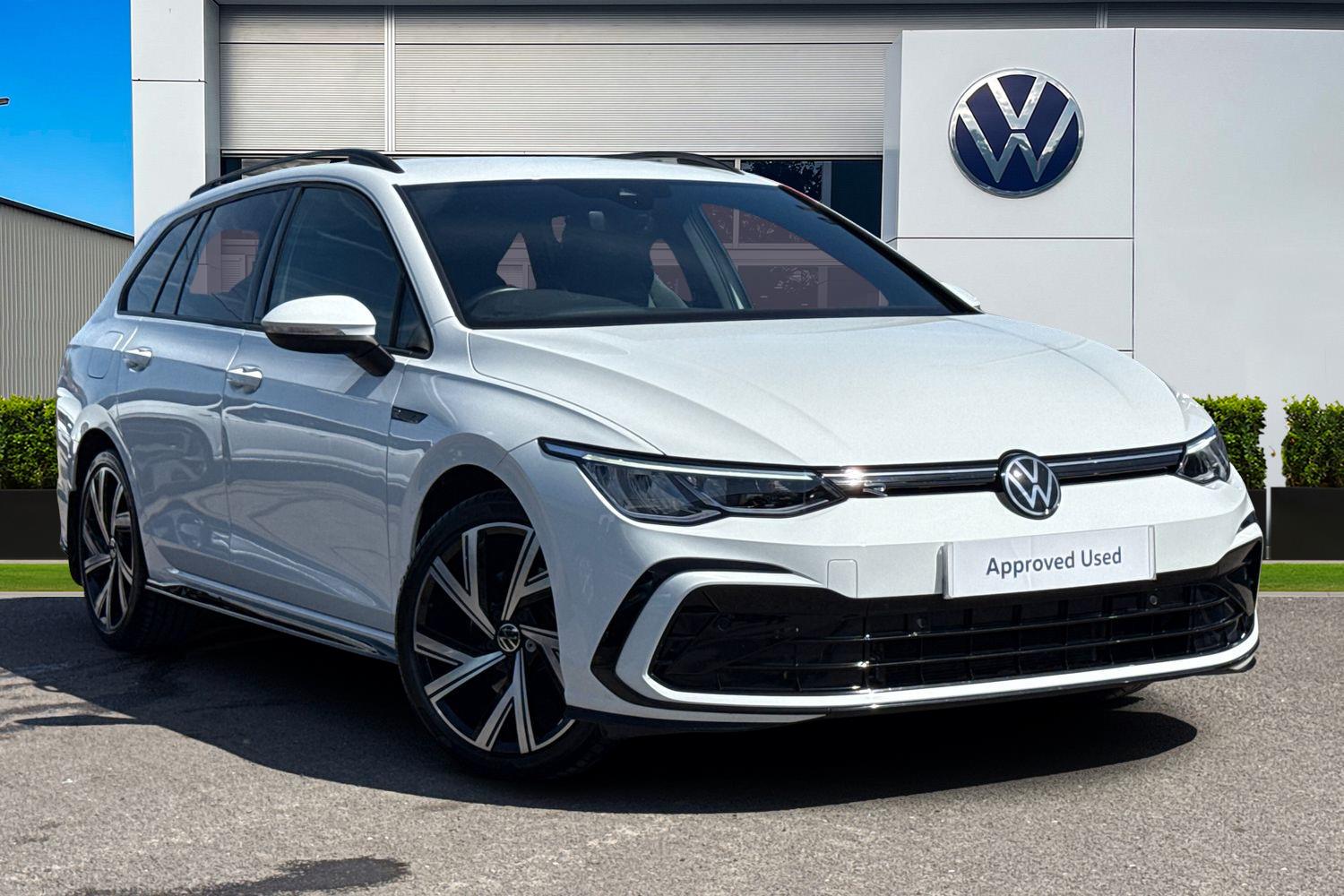 Main listing image - Volkswagen Golf Estate