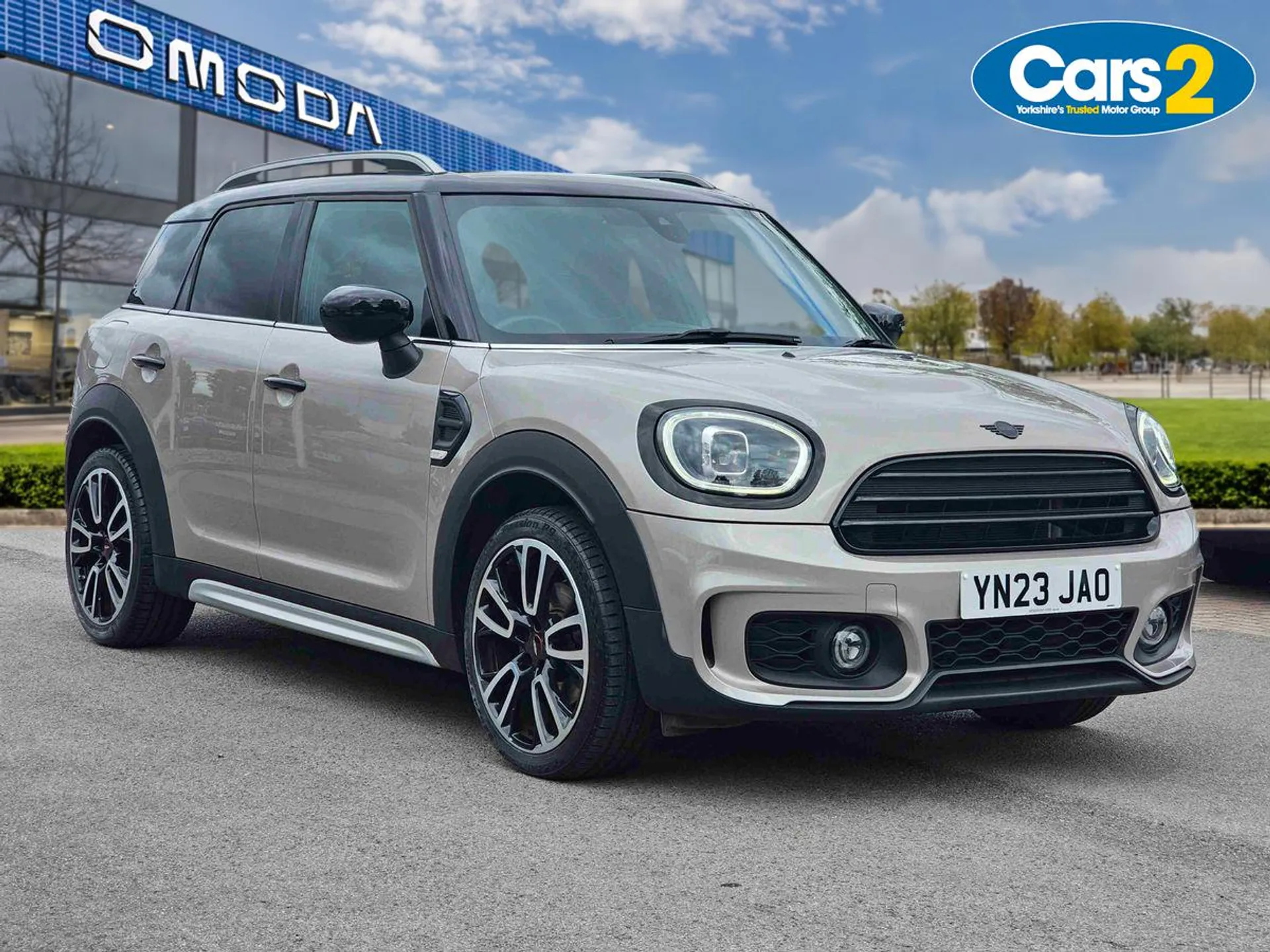 Main listing image - MINI Countryman