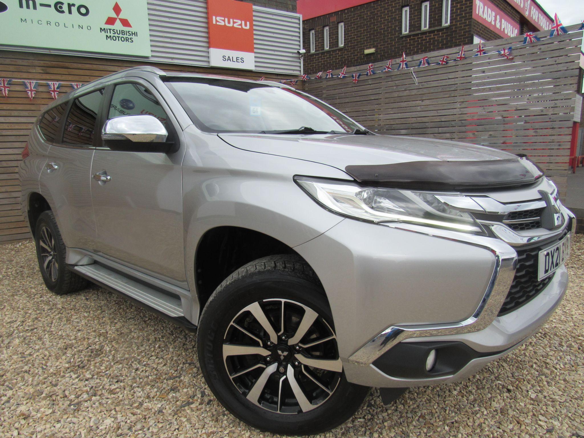 Main listing image - Mitsubishi Shogun Sport