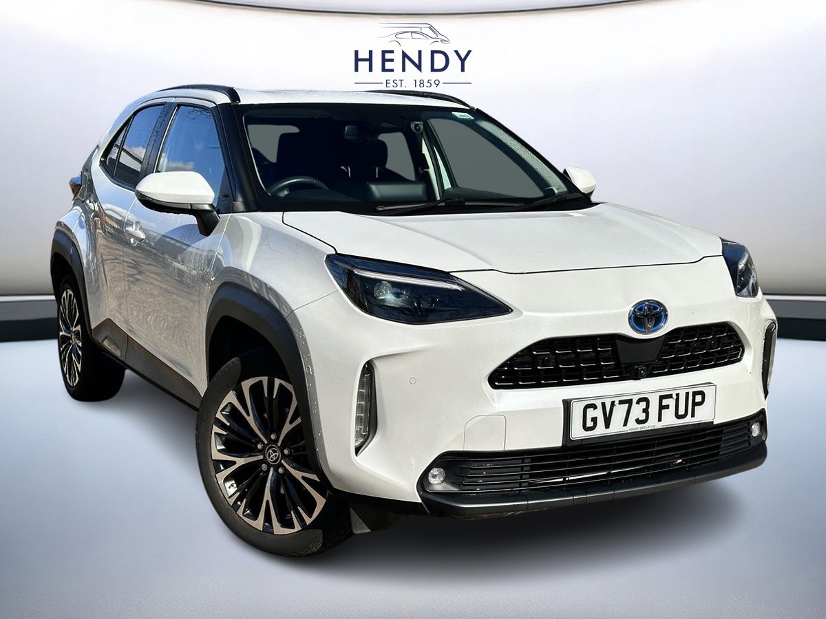 Main listing image - Toyota Yaris Cross