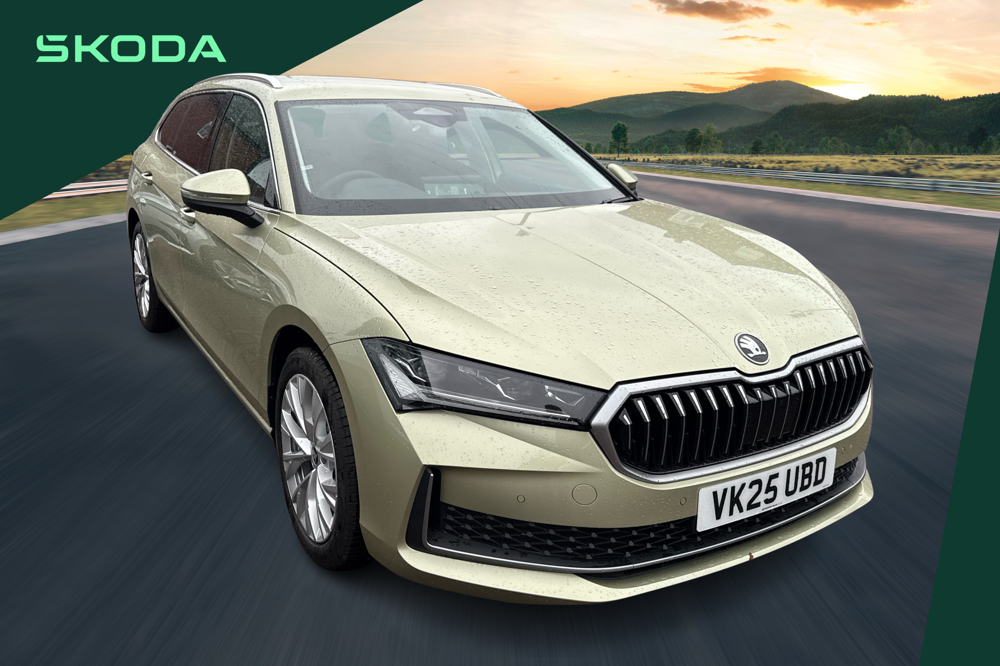 Main listing image - Skoda Superb Estate
